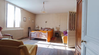  Maison � vendre 8 pi�ces 234 m�