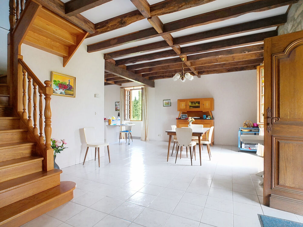 MAISON EN PIERRE DE CARACTERE 0 2 min de la DORDOGNE