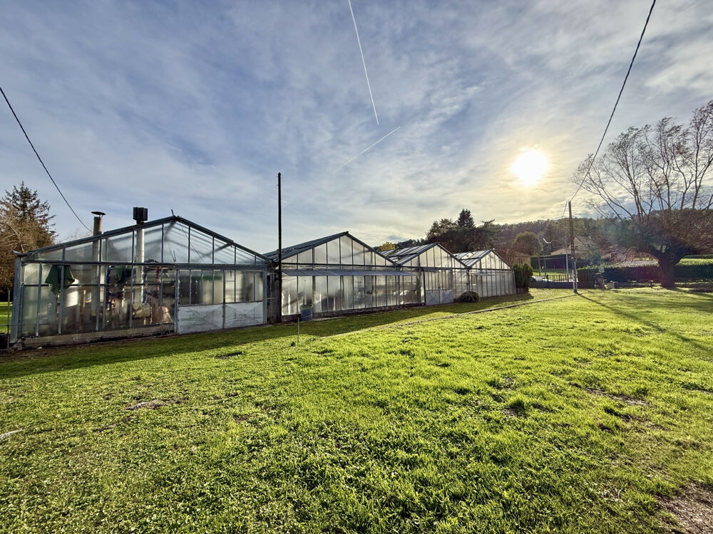   Terrain commercial à vendre à Sarlat de 2311m2 