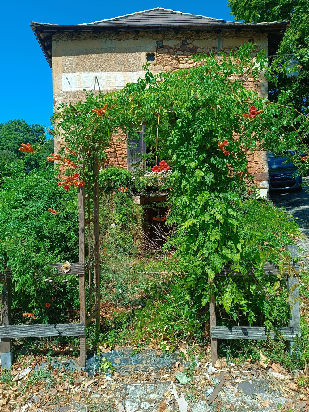 Maison 5 pièces 110 m² · à Biron · 110 m² · 162 000 €