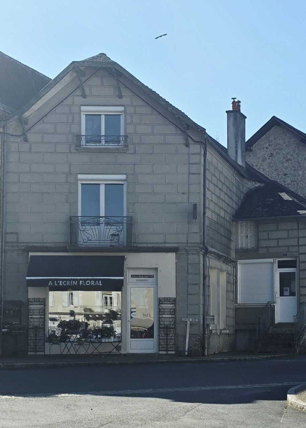 Vente Maison Maison de caractère en pierre avec potentiel commercial Arnac pompadour
