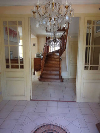  Maison � vendre 8 pi�ces 250 m�