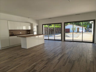  Maison � vendre 5 pi�ces 150 m�