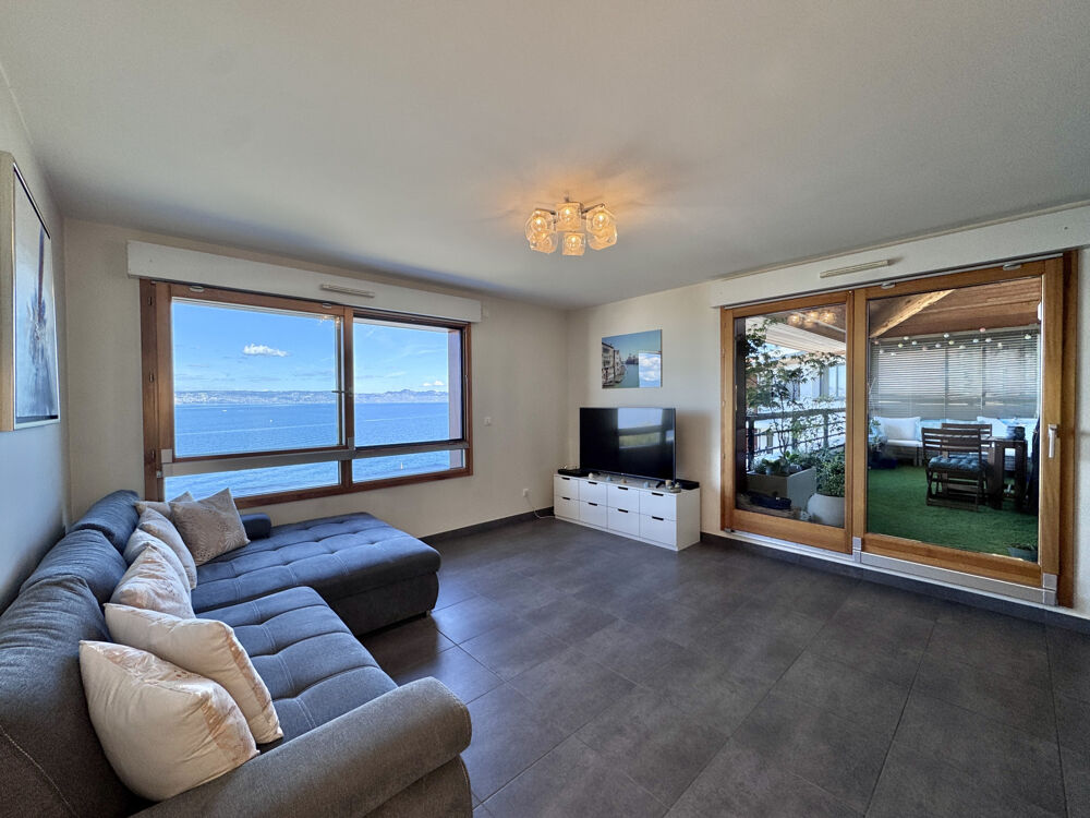 Vente Appartement Appartement T4 de 90m2 pied dans l'eau - Amphion-Les-Bains Publier