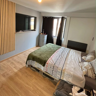  Immeuble à vendre 6 pièces 176 m²