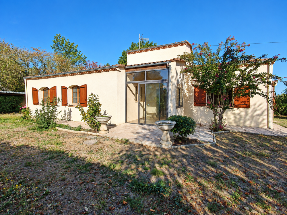 Vente Maison VILLERÉAL   MAISON 170 M2, 4 CHAMBRES, BUREAU ET TERRAIN DE PLUS DE 3 500 M2 Villereal