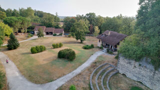  Propri�t�/ch�teau � vendre 15 + pi�ces 800 m�