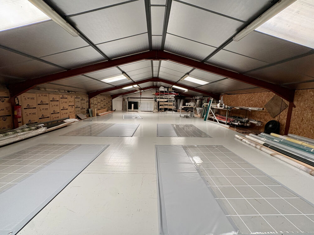 Vente Autre IMMEUBLE COMMERCIAL 340 m2 Terrasson la villedieu
