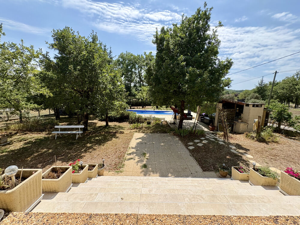 Vente Maison Maison au calme avec piscine et terrain arboré Nadaillac