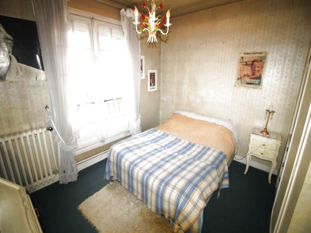 Vente Maison Unique au coeur de Gourdon - Vaste maison de ville avec magasin sur rue passante Gourdon