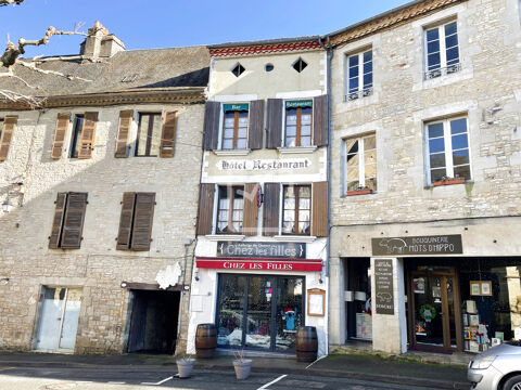 Murs et fond - Bar / Restaurant avec sa maison d'habitation et ses 5 chambres d'Hotels. 220000 46340 Salviac