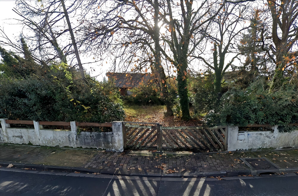À SAISIR MAISON À RÉNOVER SUR BEAU TERRAIN BOISÉ proche du coeur de La Teste de Buch