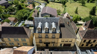  Immeuble à vendre 331 m²