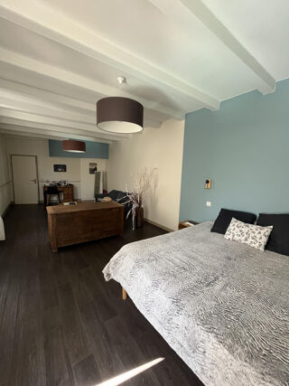  Maison � vendre 9 pi�ces 300 m�