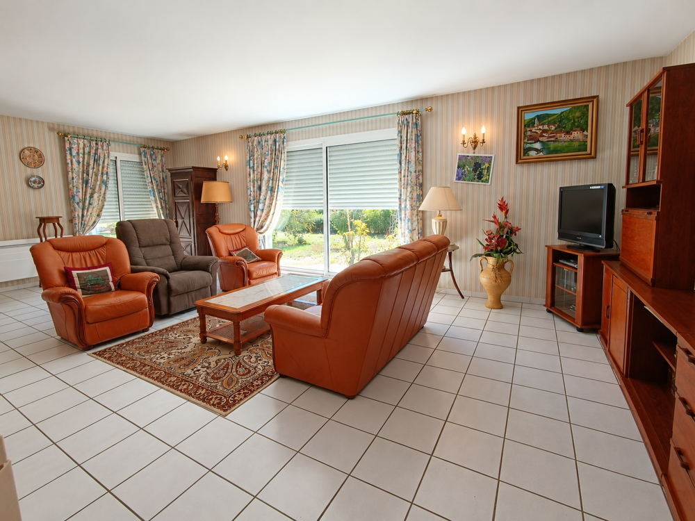 Vente Maison Maison familiale d'environ 172 m2 avec 3 chambres et terrain arboré à Castillonnès Castillonnes