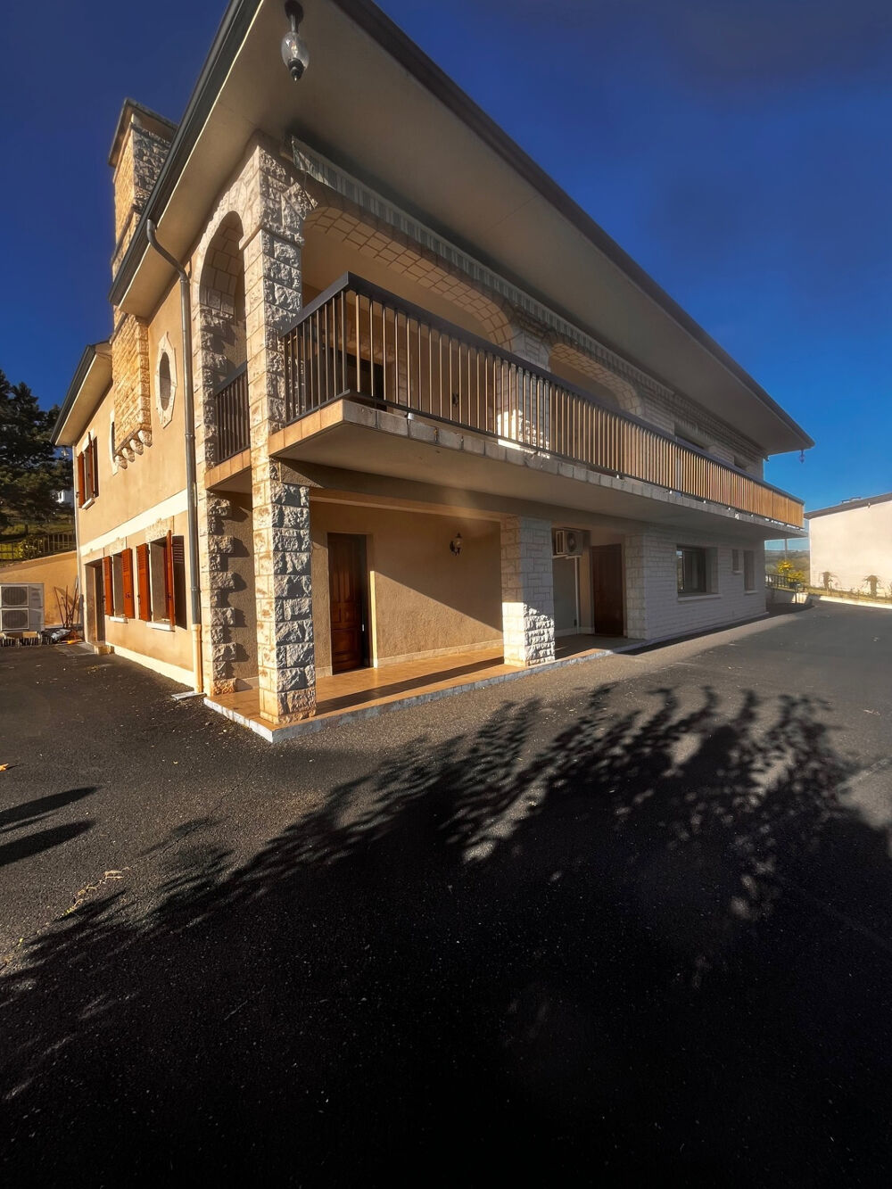 Maison 300m2 OBJAT