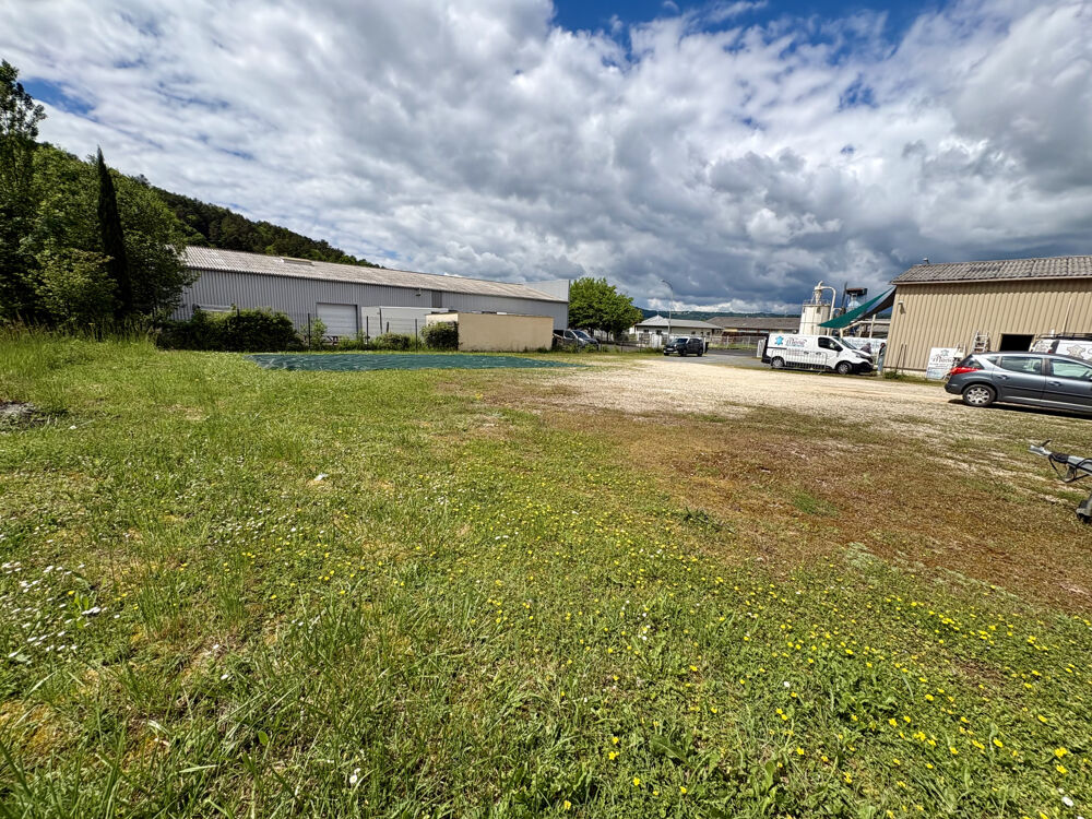 Vente Autre IMMEUBLE COMMERCIAL 340 m2 Terrasson la villedieu