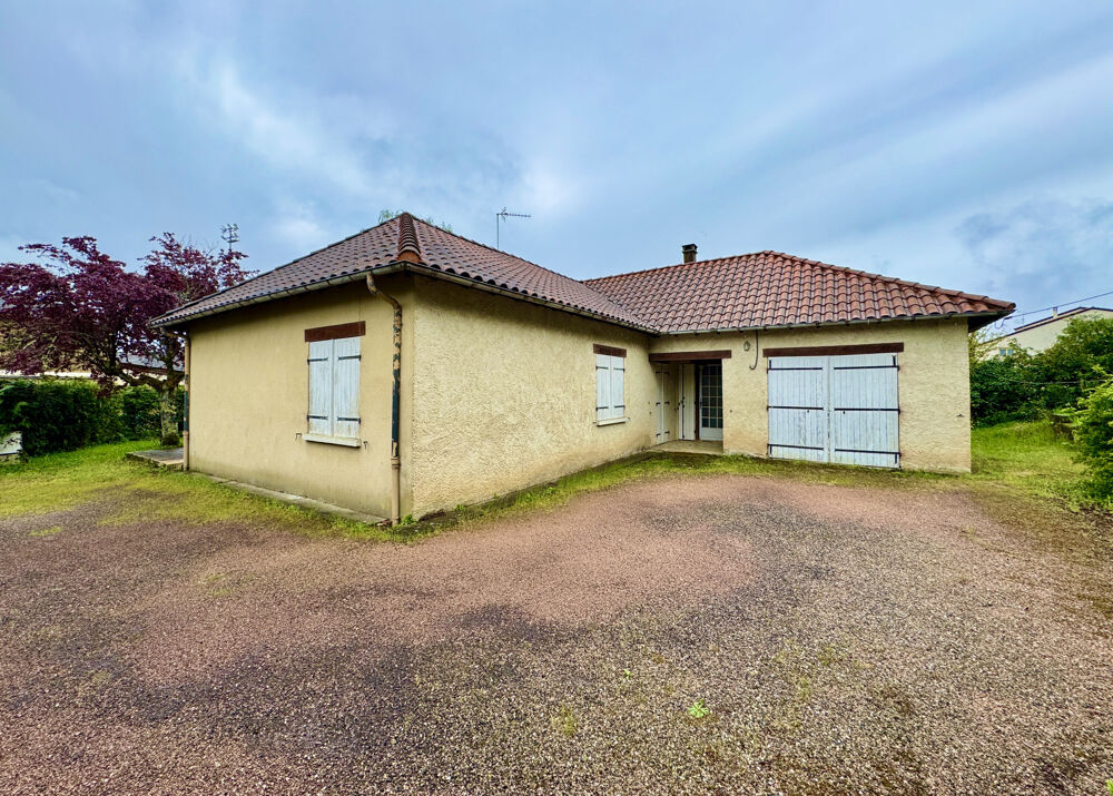 Vente Maison Charmante maison de 84 m2 3 chambres, deux garages parc clos 1104m2 Sarlat la caneda