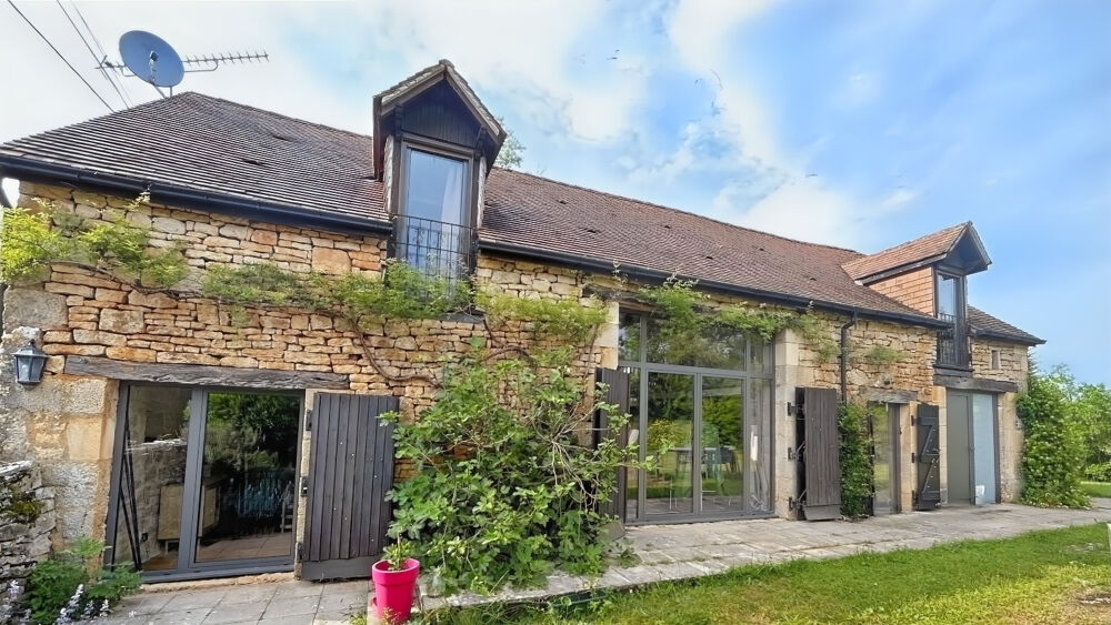 Maison 5 pièces 135 m² · à Cuzance · 135 m² · 328 600 €