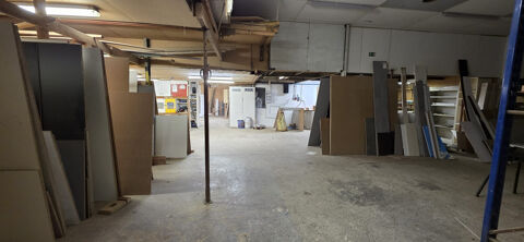   Local d'activité 962 m2 - Atelier et boutique 