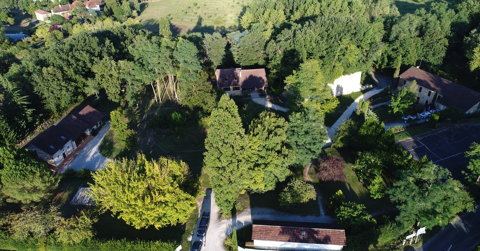   DOMAINE EVENEMENTIELS MARIAGES ANNIVERSAIRES COUSINADE 