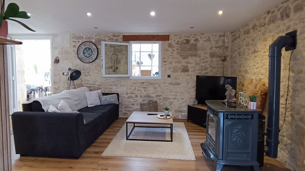 Vente Maison maison en pierres impeccable et grande dépendance Cubjac
