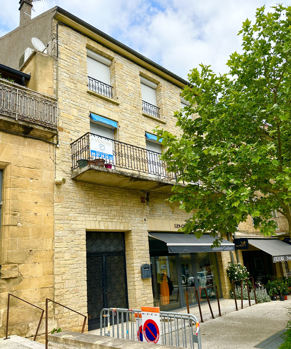 Vente Maison Unique au coeur de Gourdon - Vaste maison de ville avec magasin sur rue passante Gourdon