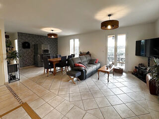  Maison  vendre 6 pices 126 m