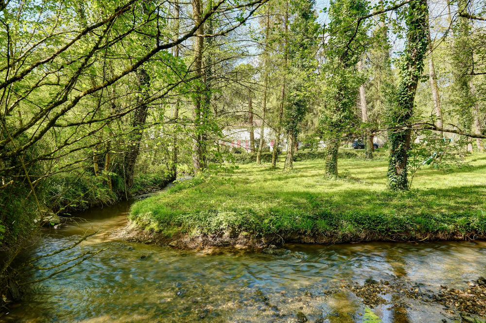 MAISON DE CAMPAGNE AU CALME EN GATINE