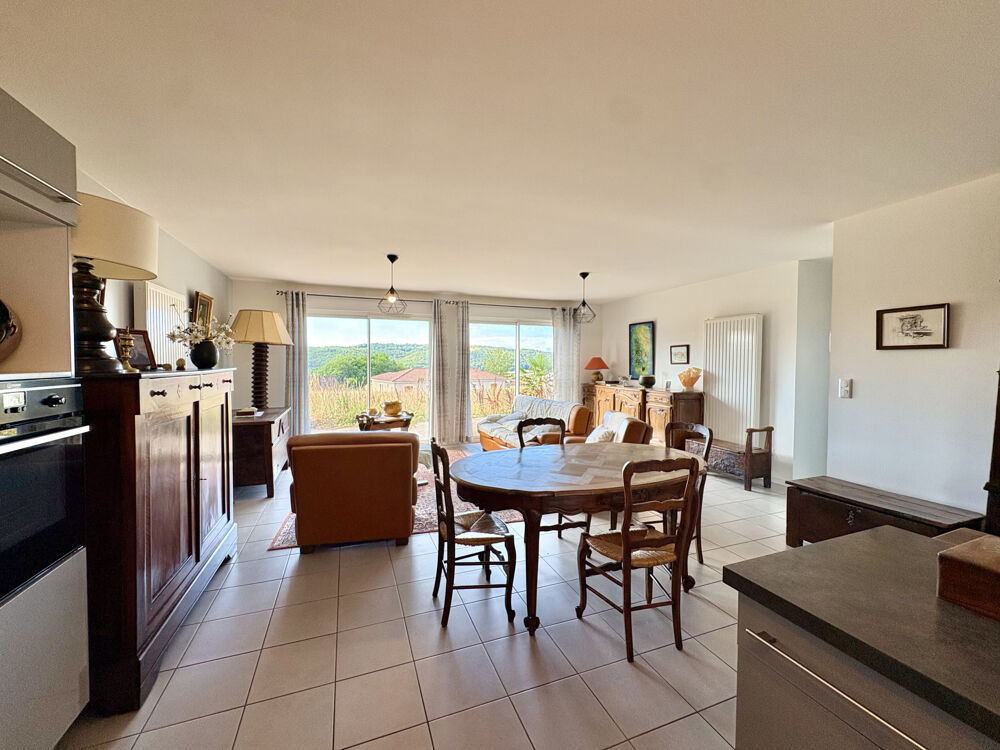 Maison 4 pièces 96 m² · à Montignac Lascaux · 96 m² · 234 300 €