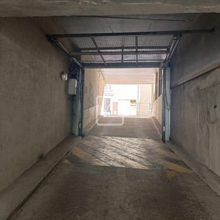  Parking / Garage  vendre 10 m