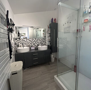  Maison � vendre 9 pi�ces 150 m�