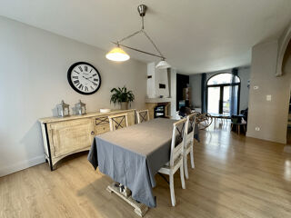  Immeuble � vendre 12 pi�ces 240 m�