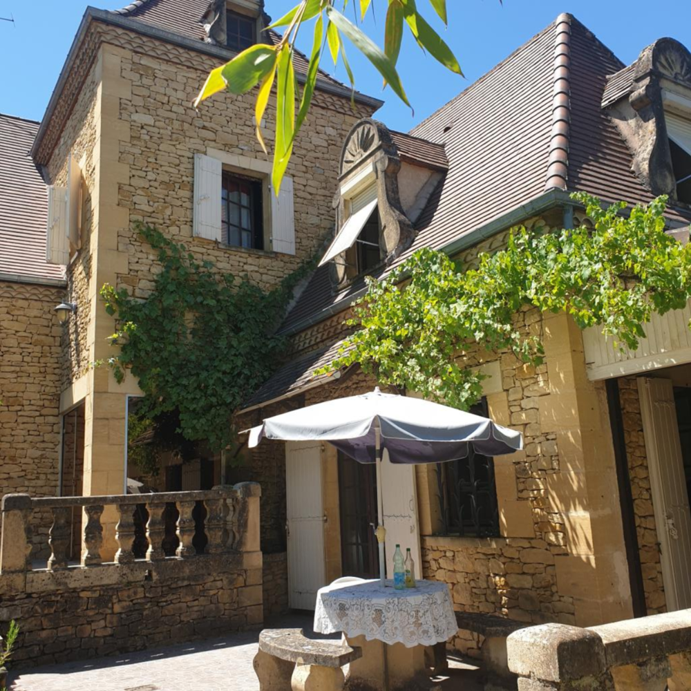 Vente en Viager Belle Maison Bourgeoise en Pierres