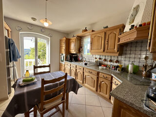  Maison � vendre 6 pi�ces 201 m�