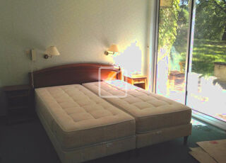  Maison � vendre 15 + pi�ces 1200 m�