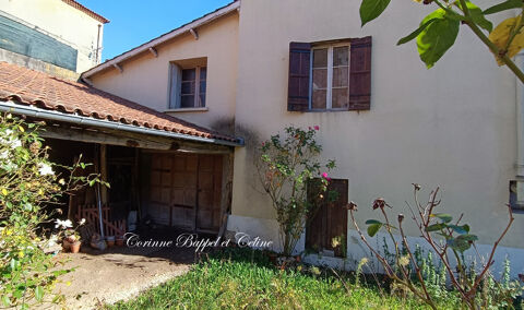   Belle maison de village � restaurer. Maison - 8 pi�ce(s) - 234 m�