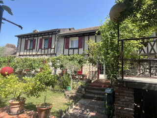  Maison à vendre 8 pièces 390 m²