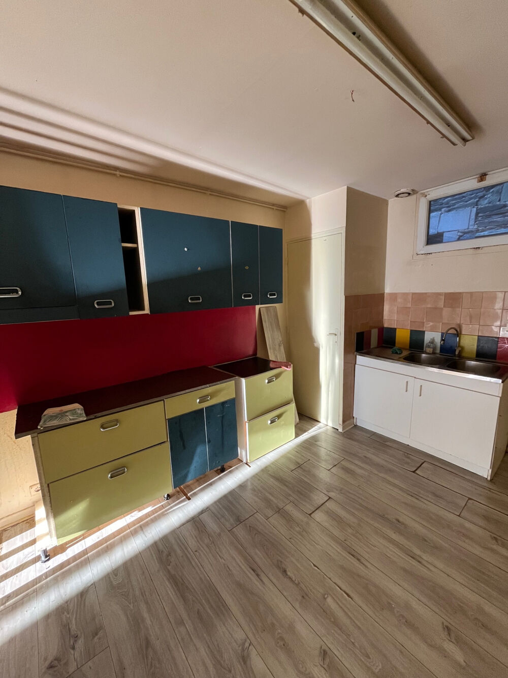 Immeuble - Appartement avec commerce au RDC
