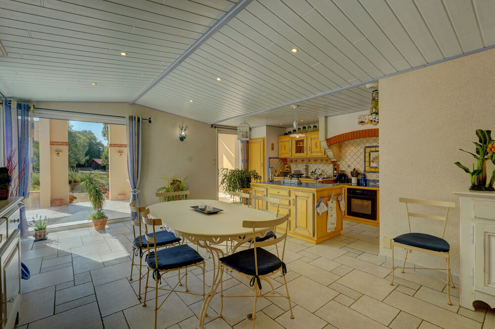 Pavillon 5 chambres proche Bressuire