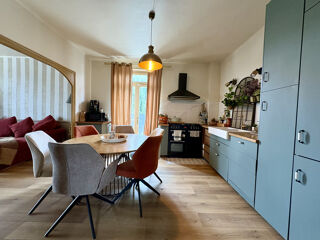  Maison � vendre 8 pi�ces 200 m�