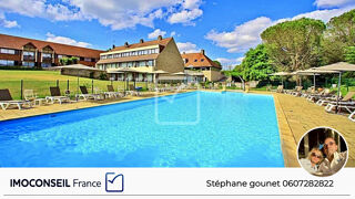  Propri�t�/ch�teau � vendre 15 + pi�ces 3900 m�