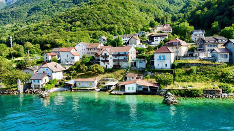   Maison au bord du lac Léman   2 appartements F3 à Meillerie (74500) Maison - 5 pièce(s) - 130 m²