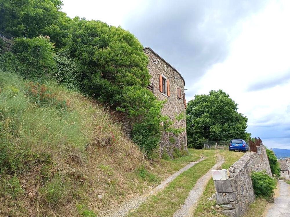 � vendre  Propri�t�/ch�teau Vog�� (07200)