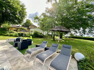  Maison  vendre 6 pices 151 m