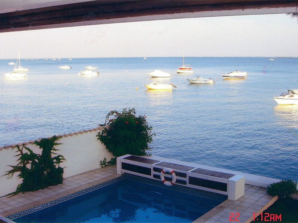 A SAISIR SPLENDIDE VILLA , PREMIERE LIGNE , VUE MAGIQUE