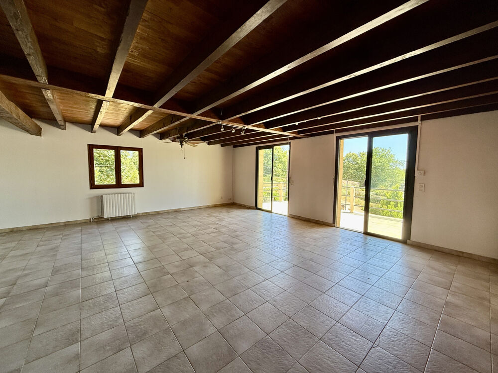 Vente Maison Maison à vendre de 230m2 Marcillac st quentin