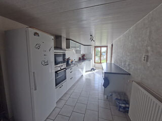 Vente Maison Longère 9 pièces, 6 chambres sur 3088 m2 de terrain clos. Saint-Brieuc De Mauron St brieuc de mauron