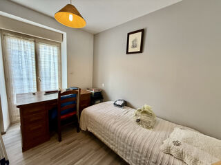  Immeuble à vendre 9 pièces 129 m²