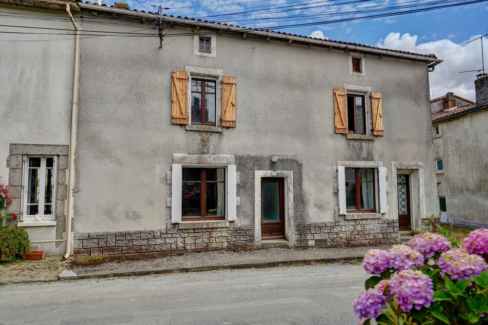 Vente Maison Maison de bourg 3 chambres + dépendance Terval